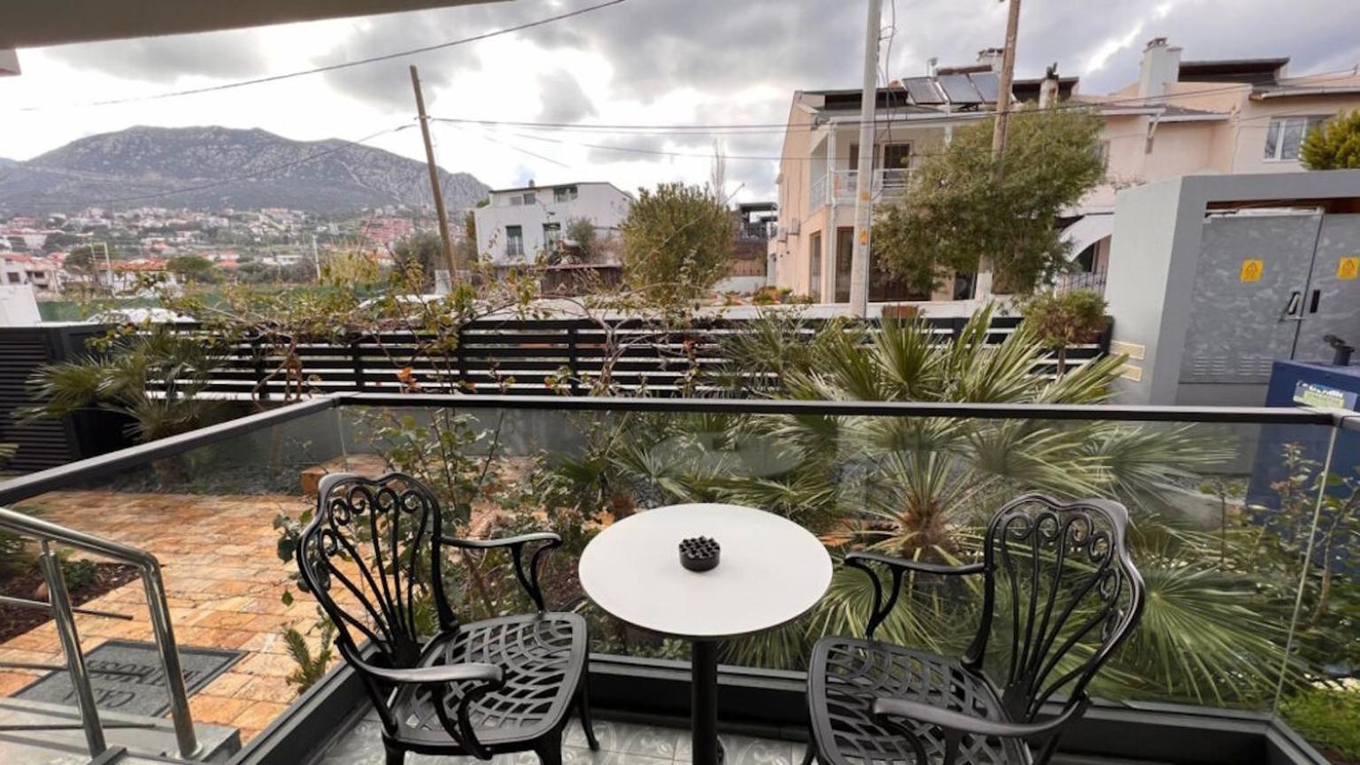 Casa Mimosa Hotel İzmir Extérieur photo